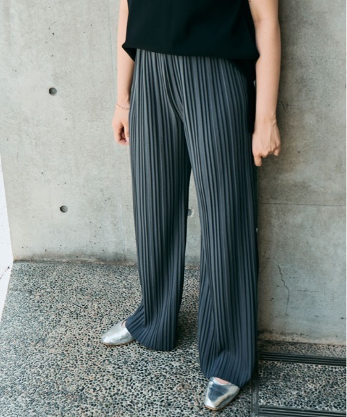 kirakiraShop（キラキラショップ）の「セルフカット アコーディオン プリーツ ワイドパンツ（その他パンツ・レディース・モカ/ネイビー/グレー/ブラック/チャコール/ブラック系/ブラック系1/バーガンディー・L/M）」の19枚目の写真