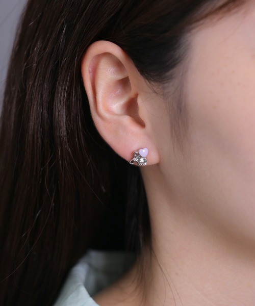Peony(ピオニー)の「【Peony/ピオニー】/ハート リボン ビジューピアス(ピアス(両耳用)・レディース・シルバー系1/ゴールド系2/ゴールド系4/シルバー系3/ゴールド系1/ゴールド系3/シルバー系4/シルバー系2・FREE)」の13枚目の写真