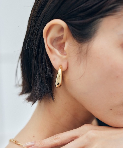 BARNYARDSTORM（バンヤードストーム）の「BARNYARDSTORM / 中空カーブピアス（ピアス（両耳用）・レディース・ゴールド/シルバー・FREE）」の6枚目の写真