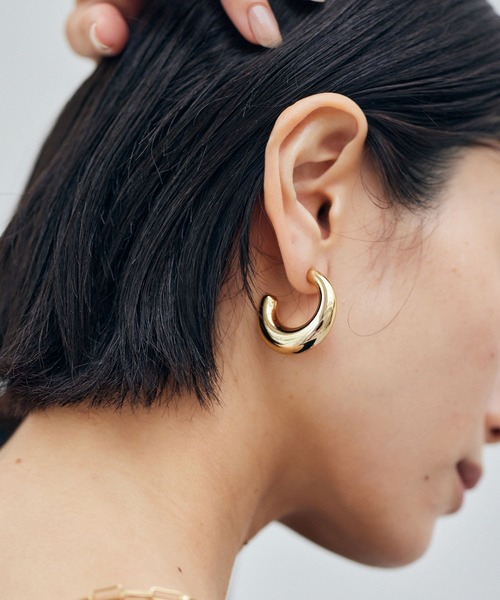 BARNYARDSTORM（バンヤードストーム）の「BARNYARDSTORM / 中空カーブピアス（ピアス（両耳用）・レディース・ゴールド/シルバー・FREE）」の7枚目の写真