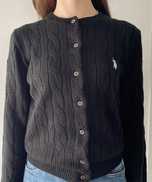 U.S. POLO ASSN.（ユーエスポロアッスン）の「【U.S. POLO ASSN. Ada.別注/ユーエスポロアッスン】ケーブルニットカーディガン（カーディガン/ボレロ・レディース・イエロー/ネイビー/ブラウン/オフホワイト/ブラック/レッド/ネイビー×ホワイト/グレー・S/M/L）」の19枚目の写真