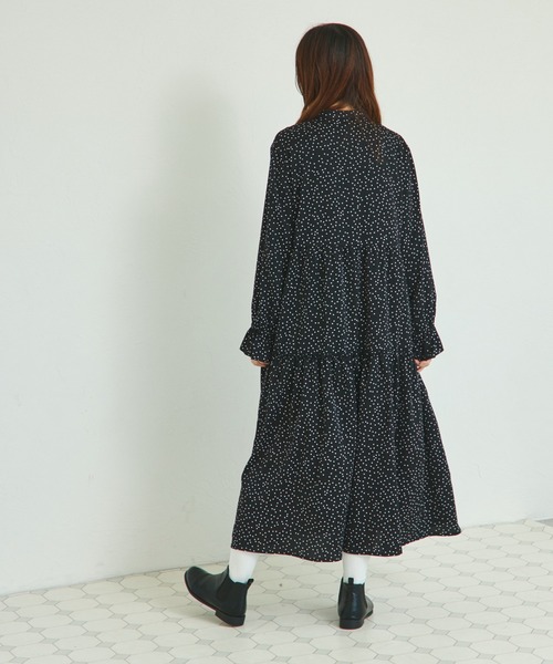 pairmanon（ペアマノン）の「【リンクコーデ】【ママサイズ】スタンドカラー ティアードワンピース（ワンピース・レディース・ブラック系その他/ブラック/ブラウン系その他・FREE）」の6枚目の写真