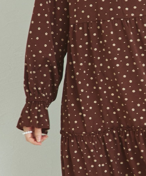 pairmanon（ペアマノン）の「【リンクコーデ】【ママサイズ】スタンドカラー ティアードワンピース（ワンピース・レディース・ブラック系その他/ブラック/ブラウン系その他・FREE）」の14枚目の写真