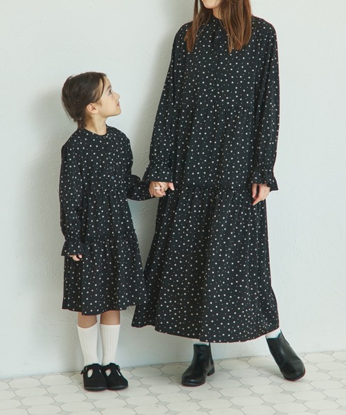 pairmanon（ペアマノン）の「【リンクコーデ】【ママサイズ】スタンドカラー ティアードワンピース（ワンピース・レディース・ブラック系その他/ブラック/ブラウン系その他・FREE）」の8枚目の写真