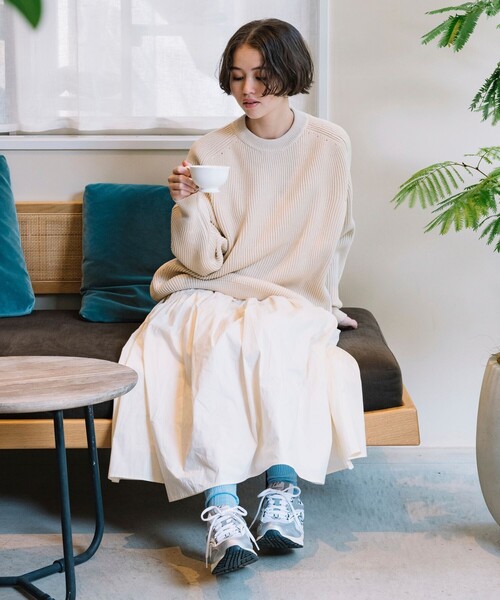 FREAK'S STORE(フリークスストア)の「FREAK’S STORE/フリークスストア Hi-coZYMIX 畔編みクルーネック プルオーバーニット/リラックスフィット(ニット/セーター・メンズ・ダークブラウン/ブラック/グリーン/オフホワイト/グレー/グレイッシュベージュ/マスタード・LARGE/MEDIUM/SMALL)」の20枚目の写真