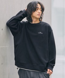 テックフリース胸刺繍ロゴ裾ドローコード長袖スウェット