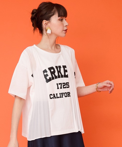 JETSET SOLO PLUS (ジェットセットソロプラス)の「【FONT LAB】プリーツリメイク ロゴTシャツ(Tシャツ/カットソー・レディース・オフホワイト/ブラック/ライトグレー・FREE)」の10枚目の写真