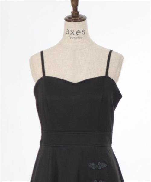 axes femme(アクシーズファム)の「タッセル付チャイナ風ワンピース(ワンピース・レディース・ワイン/ブルーグリーン/ブラック・FREE)」の5枚目の写真