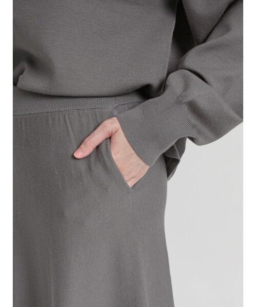 sm2rhythm（サマンサモスモスリズム）の「プレーティングニットフレアスカート(セットアップ可)（スカート・レディース・ベージュ/グレー/ブラック・F）」の9枚目の写真