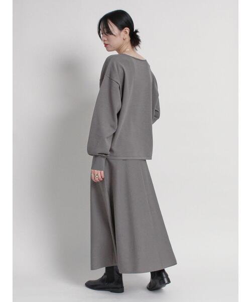 sm2rhythm（サマンサモスモスリズム）の「プレーティングニットフレアスカート(セットアップ可)（スカート・レディース・ベージュ/グレー/ブラック・F）」の14枚目の写真