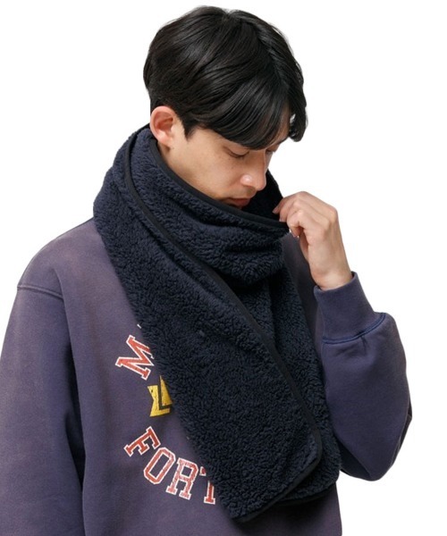 Johnbull（ジョンブル）の「【JOHNBULL】フリースマフラー（マフラー・メンズ・ネイビー/ベージュ/ブルー系その他/ブラック/オフホワイト/レオパード・ONESIZE）」の11枚目の写真