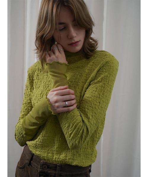 :ETHROF(イーサオブ)の「SHEER LAYERED TOPS(Tシャツ/カットソー・レディース・ベージュ系その他3/オフホワイト/ブラック・FREE)」の2枚目の写真