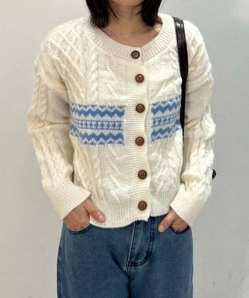 mebole（メボレ）の「ノルディック柄ケーブルニットカーディガン（カーディガン/ボレロ・レディース・グレー/ホワイト・FREE）」の16枚目の写真