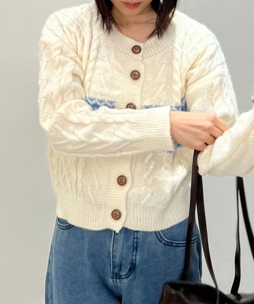 mebole（メボレ）の「ノルディック柄ケーブルニットカーディガン（カーディガン/ボレロ・レディース・グレー/ホワイト・FREE）」の18枚目の写真