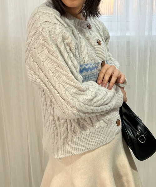 mebole（メボレ）の「ノルディック柄ケーブルニットカーディガン（カーディガン/ボレロ・レディース・グレー/ホワイト・FREE）」の5枚目の写真