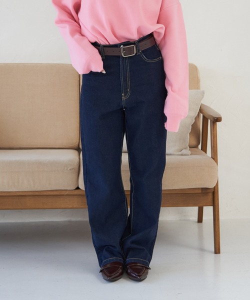 Remind me and forever(リマインドミーアンドフォーエバー)の「デニムストレートパンツ(デニムパンツ・レディース・ブラック/インディゴブルー/ブルー・MEDIUM)」の2枚目の写真