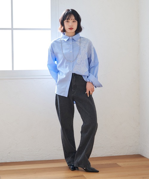 Remind me and forever(リマインドミーアンドフォーエバー)の「デニムストレートパンツ(デニムパンツ・レディース・ブラック/インディゴブルー/ブルー・MEDIUM)」の20枚目の写真