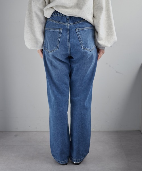 Remind me and forever(リマインドミーアンドフォーエバー)の「デニムストレートパンツ(デニムパンツ・レディース・ブラック/インディゴブルー/ブルー・MEDIUM)」の18枚目の写真