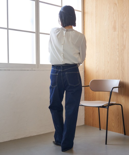 Remind me and forever(リマインドミーアンドフォーエバー)の「デニムストレートパンツ(デニムパンツ・レディース・ブラック/インディゴブルー/ブルー・MEDIUM)」の8枚目の写真