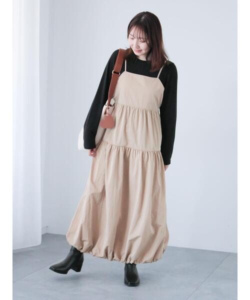 Te chichi TERRASSE(テチチテラス)の「2WAYバルーンティアードキャミワンピース(ワンピース・レディース・カーキ/ブラック/ベージュ・F)」の3枚目の写真