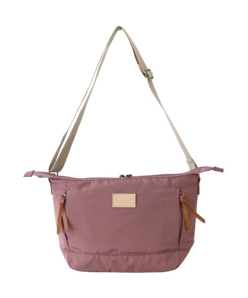 and it_（アンドイット）の「多収納にこだわった大人はっ水ショルダー（ショルダーバッグ・レディース・ブラック/ピンク系その他/グレー/セージグリーン・FREE）」の4枚目の写真