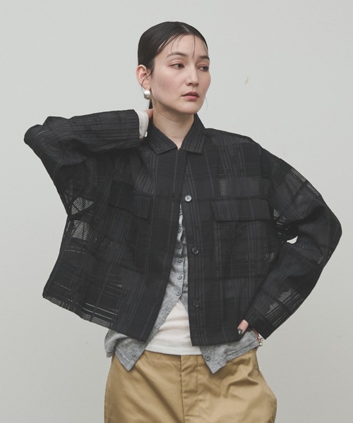 Lutim by u(ルチバイユー)の「See-through check cropped shirt / シースルーチェッククロップドシャツ(シャツ/ブラウス・レディース・ホワイト/ブラック・FREE)」の11枚目の写真