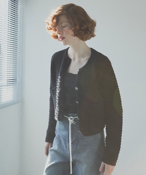 LE CIEL BLEU(ルシェルブルー)の「ワッフルニットジャケット / Waffle Knit Jacket(カーディガン/ボレロ・レディース・ライトグレー/ブラック/オフホワイト・36)」の3枚目の写真
