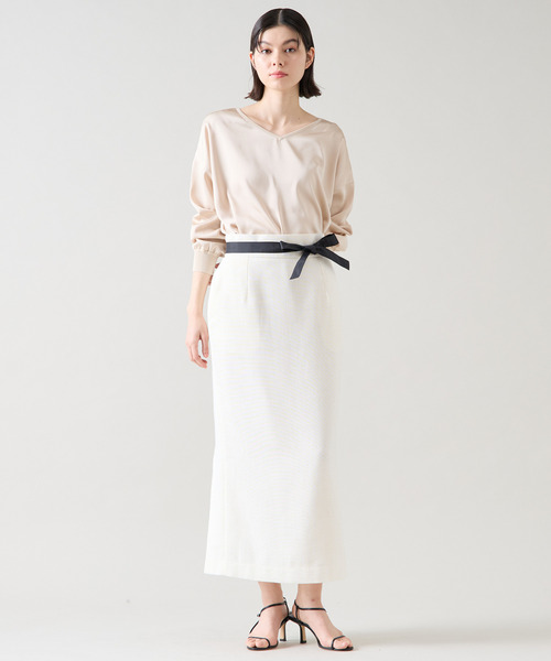 Tiara（ティアラ）の「ミニリボン付ロングタイトスカート（セットアップ可）（スカート・レディース・オフホワイト/キナリ/ブラック・2/3）」の5枚目の写真