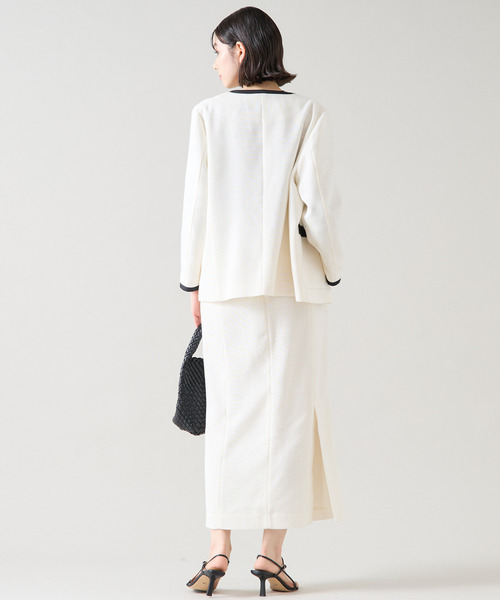 Tiara（ティアラ）の「ミニリボン付ロングタイトスカート（セットアップ可）（スカート・レディース・オフホワイト/キナリ/ブラック・2/3）」の8枚目の写真