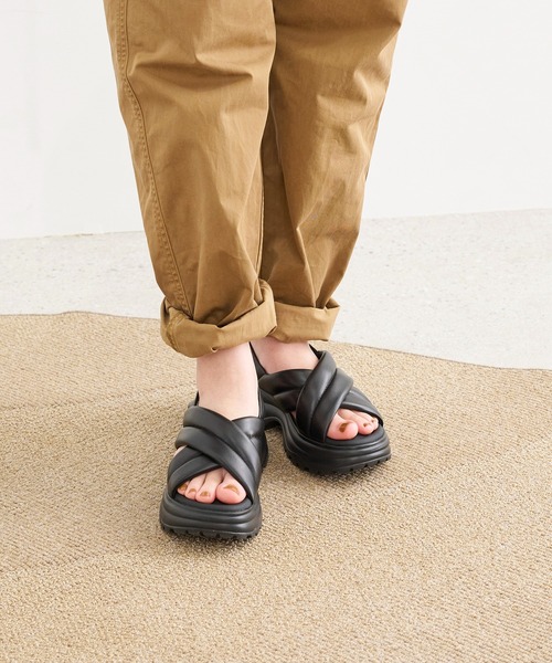 ing（イング）の「厚底クロスベルトスポーツサンダル（サンダル・レディース・ベージュ/ブラック・M/L/S）」の9枚目の写真