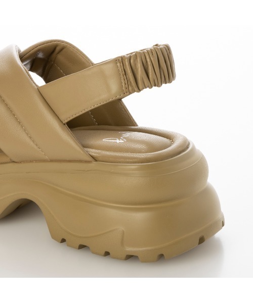 ing（イング）の「厚底クロスベルトスポーツサンダル（サンダル・レディース・ベージュ/ブラック・M/L/S）」の16枚目の写真