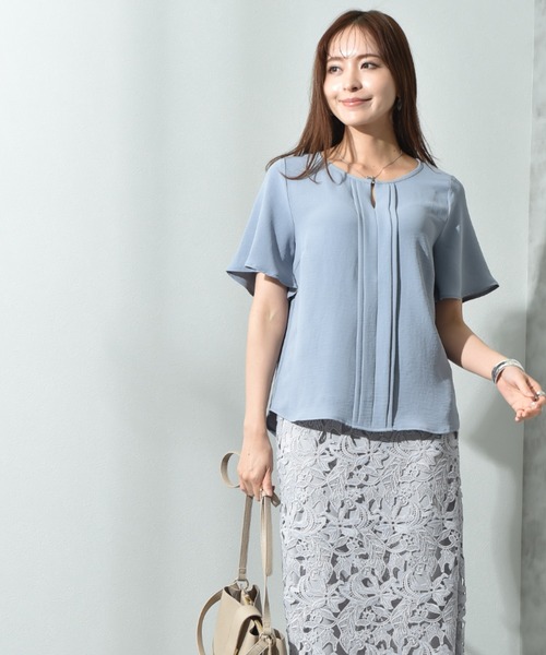 INTERPLANET（インタープラネット）の「【接触冷感・UV】ポーラメタルパーツタックブラウス（シャツ/ブラウス・レディース・ブラック/オフホワイト/ブルー/イエロー・FREE）」の6枚目の写真