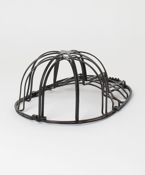 CALIFORNIA OUTFITTERS（カリフォルニア アウトフィッターズ）の「3-3A33 キャップ 洗濯 型崩れ防止 固定ホルダー（ランドリーグッズ・レディース・ホワイト/ブラック・ONESIZE）」の7枚目の写真