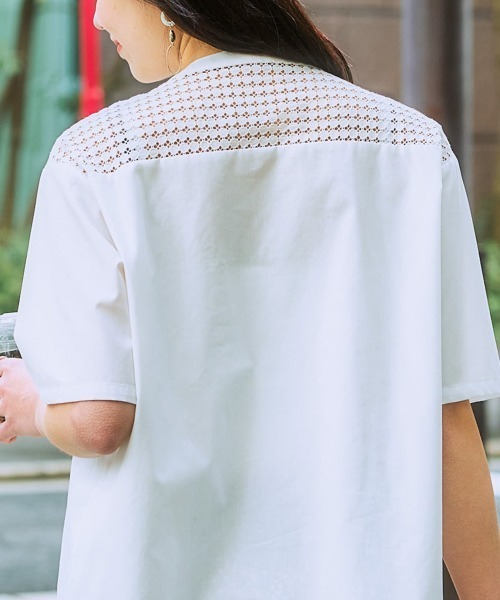 SMILE LAND（スマイルランド）の「＜大きいサイズ＞ ゆるシルエットヨークレースデザインブラウス（シャツ/ブラウス・レディース・オフホワイト/ブラック・L/LL/3L/4L/5L）」の6枚目の写真