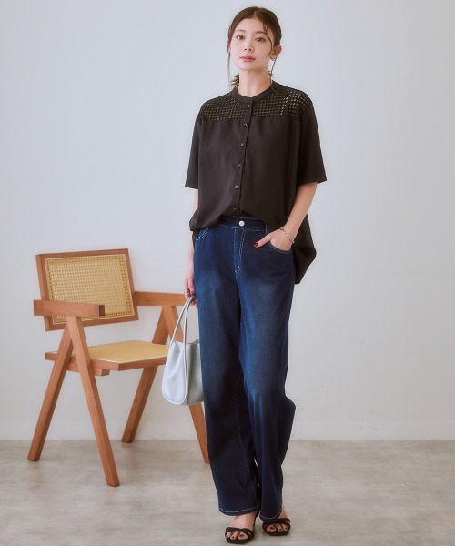 SMILE LAND（スマイルランド）の「＜大きいサイズ＞ ゆるシルエットヨークレースデザインブラウス（シャツ/ブラウス・レディース・オフホワイト/ブラック・L/LL/3L/4L/5L）」の10枚目の写真