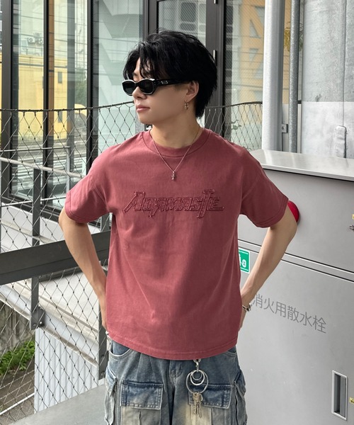 ADAMASTE（アダマスト）の「pigment logo TEE - ピグメントロゴT（Tシャツ/カットソー・メンズ・レッド/ブラック・MEDIUM/LARGE）」の6枚目の写真
