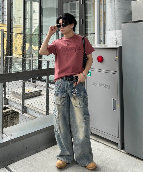 ADAMASTE（アダマスト）の「pigment logo TEE - ピグメントロゴT（Tシャツ/カットソー・メンズ・レッド/ブラック・MEDIUM/LARGE）」の8枚目の写真