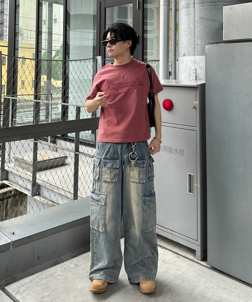 ADAMASTE（アダマスト）の「pigment logo TEE - ピグメントロゴT（Tシャツ/カットソー・メンズ・レッド/ブラック・MEDIUM/LARGE）」の9枚目の写真