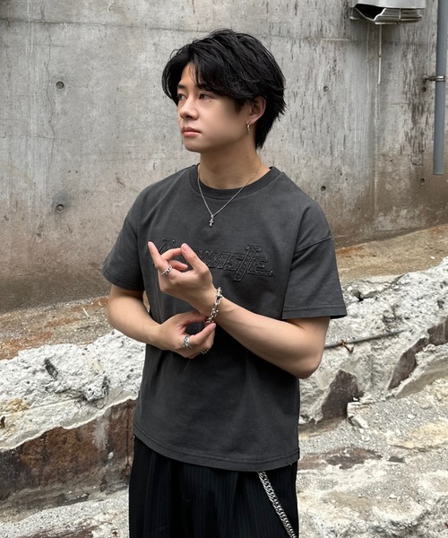 ADAMASTE（アダマスト）の「pigment logo TEE - ピグメントロゴT（Tシャツ/カットソー・メンズ・レッド/ブラック・MEDIUM/LARGE）」の3枚目の写真