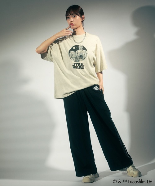 STAR WARS(スターウォーズ)の「STAR WARS/グラフィック半袖BIGTEE(Tシャツ/カットソー・レディース・ブラック/クリーム/オートミール/ホワイト・FREE)」の18枚目の写真