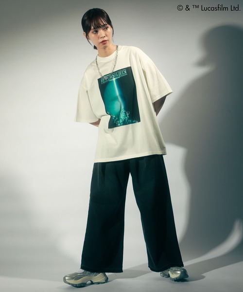 STAR WARS(スターウォーズ)の「STAR WARS/グラフィック半袖BIGTEE(Tシャツ/カットソー・レディース・ブラック/クリーム/オートミール/ホワイト・FREE)」の5枚目の写真