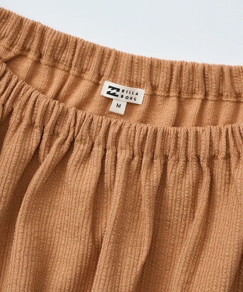 BILLABONG(ビラボン)の「BILLABONG レディース 【CHILLWEAR】 JACQUARD RIB TOPS Tシャツ 【2025年春夏モデル】/ビラボン2WAYデザイン半袖トップス(Tシャツ/カットソー・レディース・オレンジ系その他/アイボリー/ブラック・MEDIUM)」の4枚目の写真