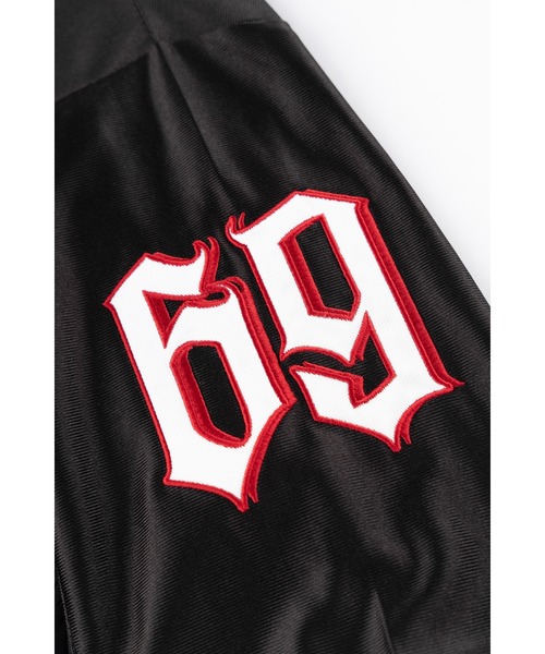 WOKE EDGE（ウォークエッジ）の「ティーシャツ｜Thunder Football Shirt｜WOKE EDGE（Tシャツ/カットソー・メンズ・ブラック・L/M/XL/S）」の5枚目の写真