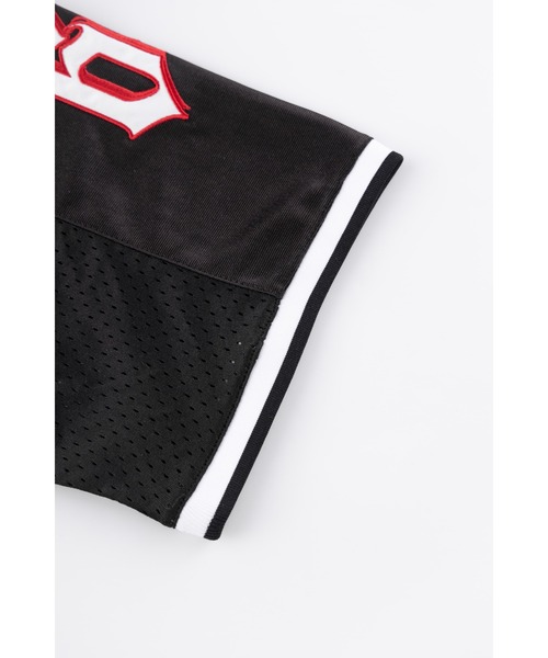 WOKE EDGE（ウォークエッジ）の「ティーシャツ｜Thunder Football Shirt｜WOKE EDGE（Tシャツ/カットソー・メンズ・ブラック・L/M/XL/S）」の4枚目の写真