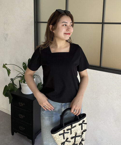 prose verse（プロズヴェール）の「【MOMO】接触冷感スクエアネックTシャツ（Tシャツ/カットソー・レディース・ブラック/オフホワイト・LARGE/MEDIUM）」の6枚目の写真