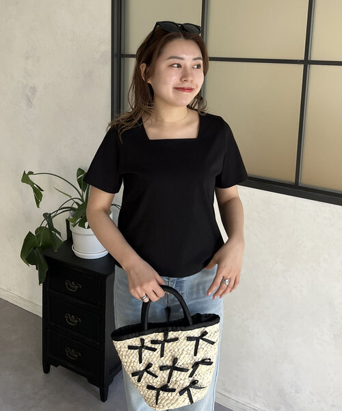 prose verse（プロズヴェール）の「【MOMO】接触冷感スクエアネックTシャツ（Tシャツ/カットソー・レディース・ブラック/オフホワイト・LARGE/MEDIUM）」の8枚目の写真