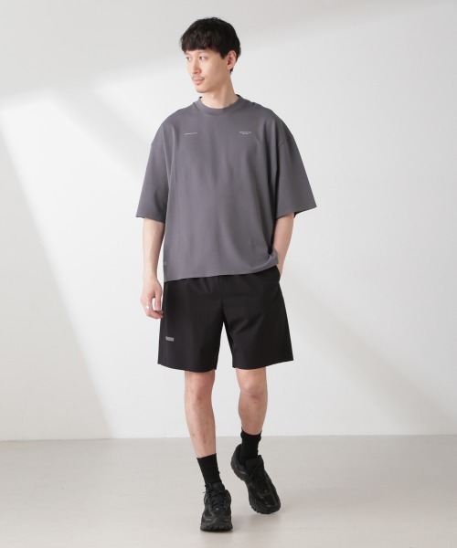 NANO universe(ナノユニバース)の「「EVERLAST」 アンチスメル リラックスフィット プリントTシャツ(Tシャツ/カットソー・メンズ・ホワイト/ブラック/チャコール・M/L)」の21枚目の写真