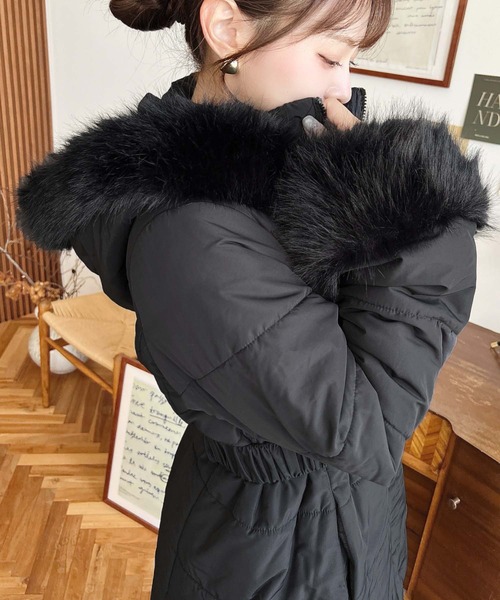 moment+（モーメントプラス）の「ベルト付きフードファーダウンコート