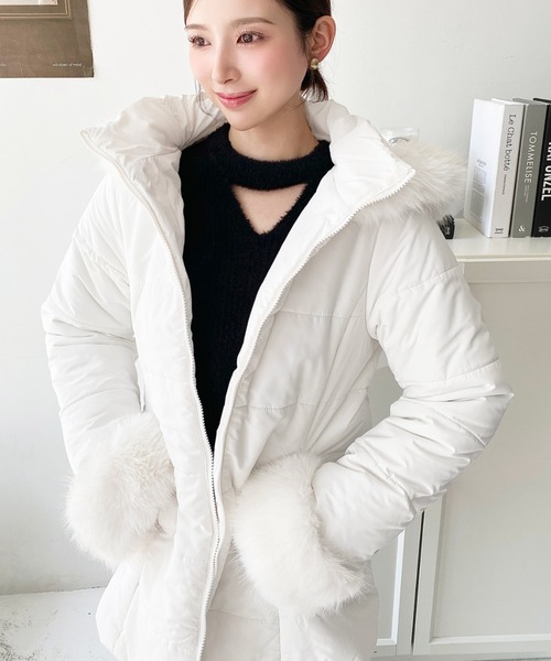 セール】ベルト付きフードファーダウンコート（ダウンジャケット