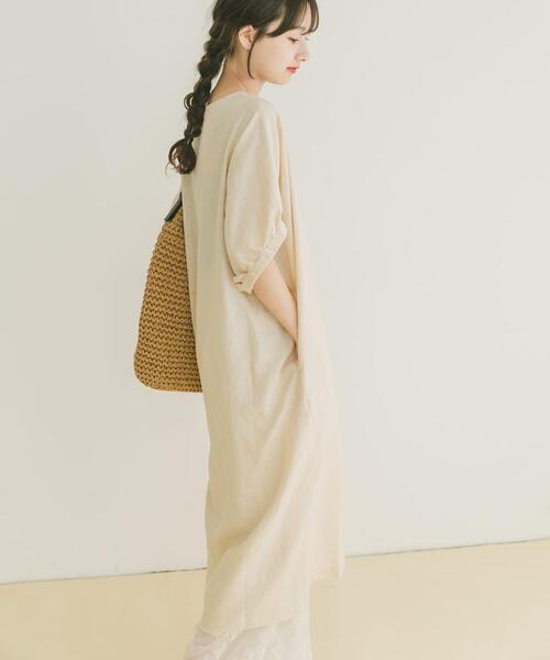 ITEMS URBANRESEARCH（アイテムズ アーバンリサーチ）の「リネンレーヨンドルマンワンピース（ワンピース・レディース・ブラウン/ライトベージュ/ブラウン系その他・FREE）」の5枚目の写真